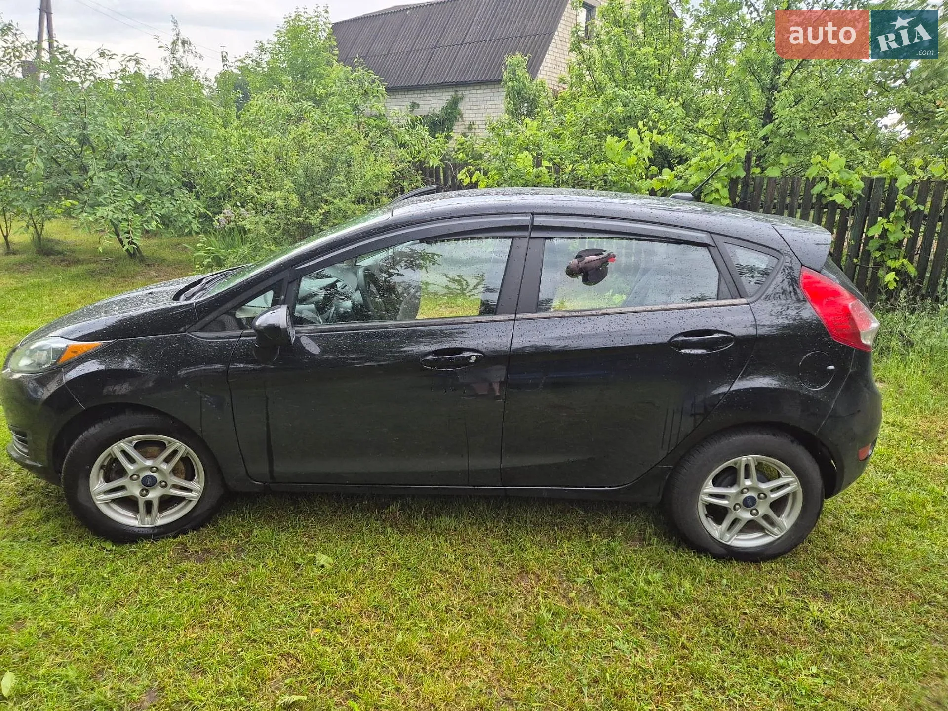 2019 Ford Fiesta - мініатюра 12