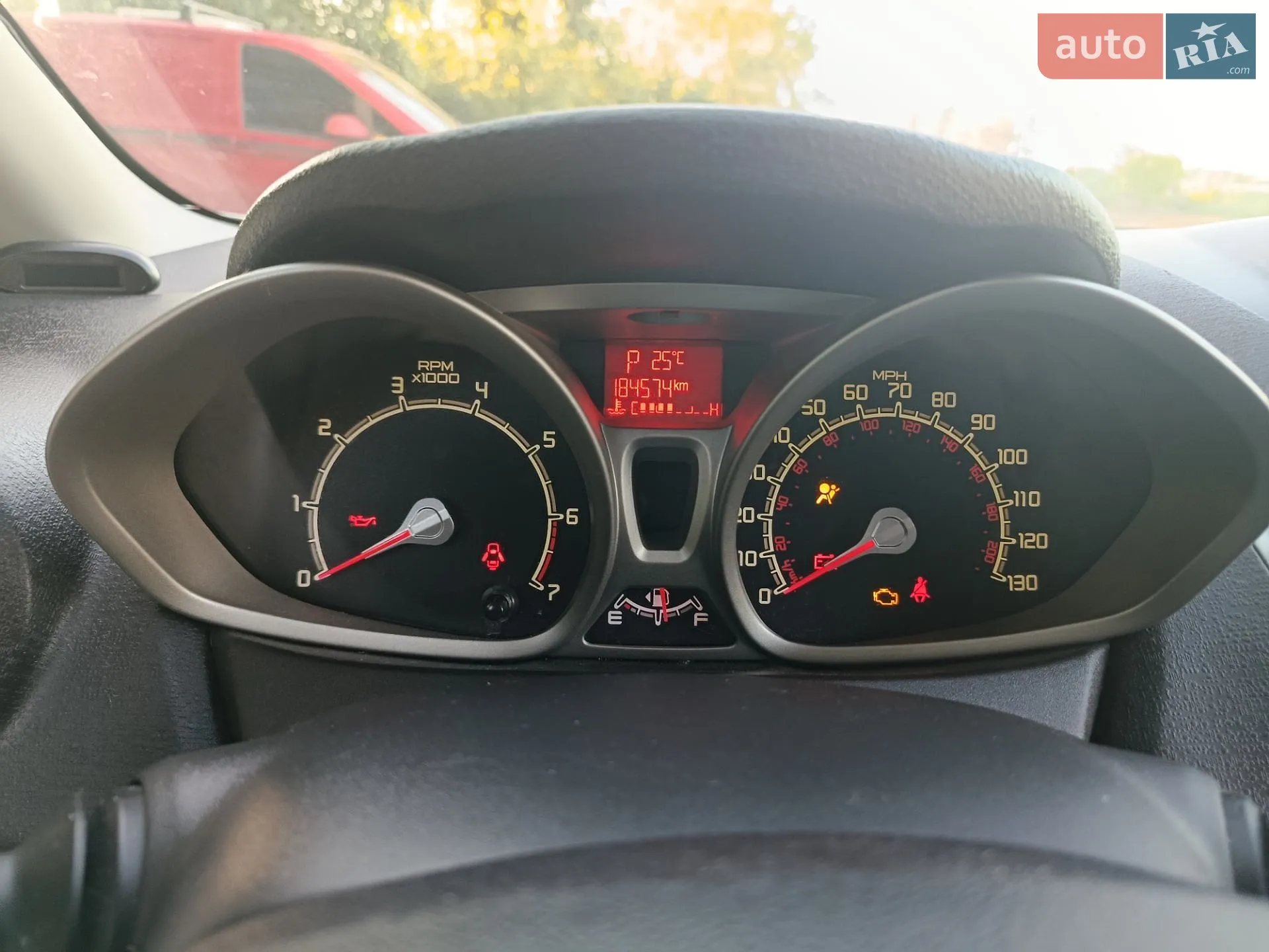 2012 Ford Fiesta - мініатюра 17
