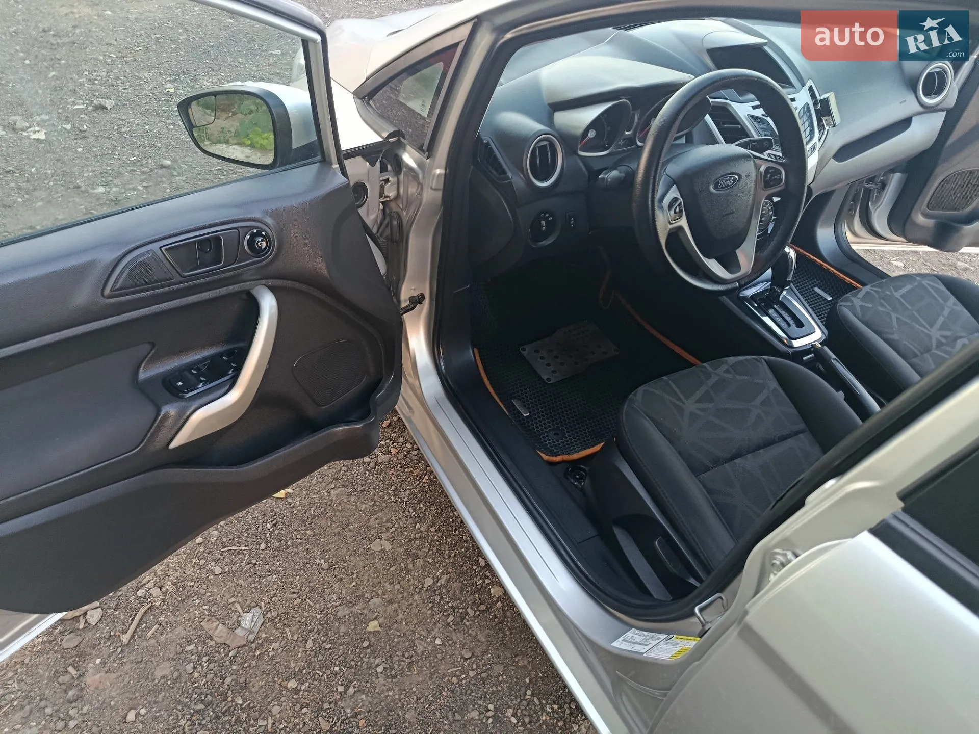2012 Ford Fiesta - мініатюра 20