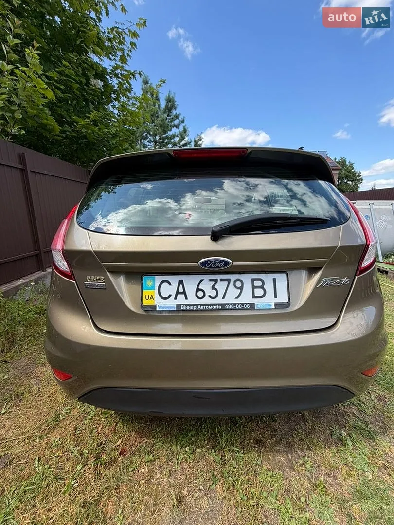 2013 Ford Fiesta - мініатюра 8