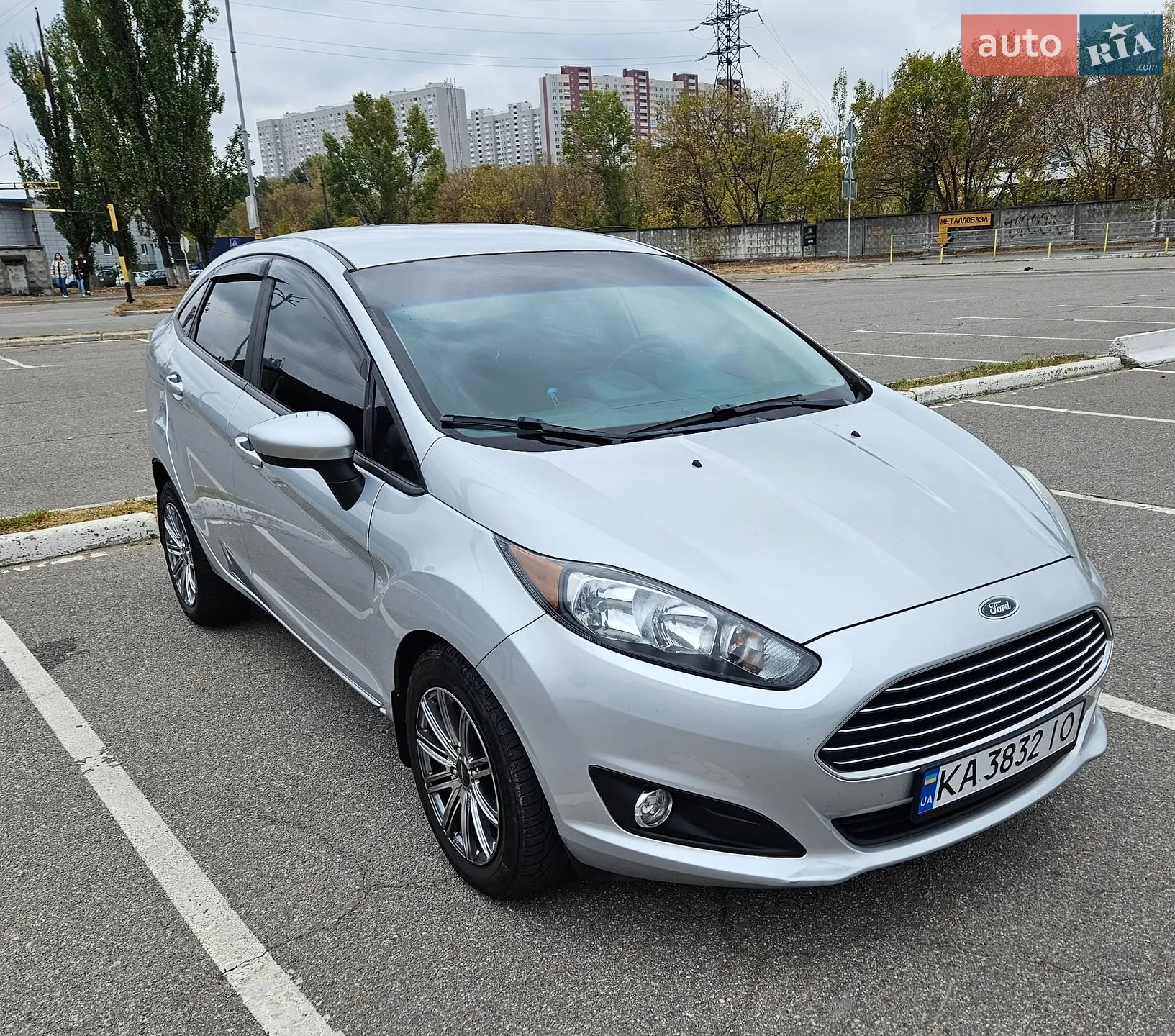 2018 Ford Fiesta - фото 1