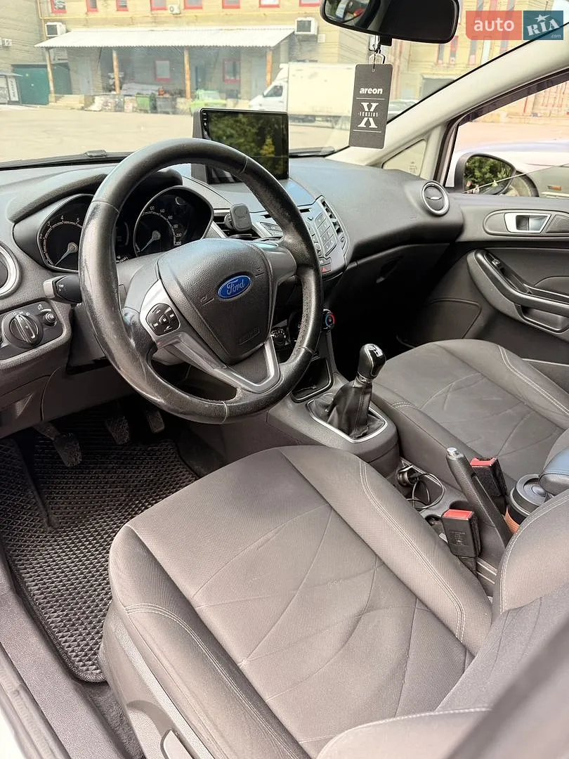 2013 Ford Fiesta - мініатюра 7