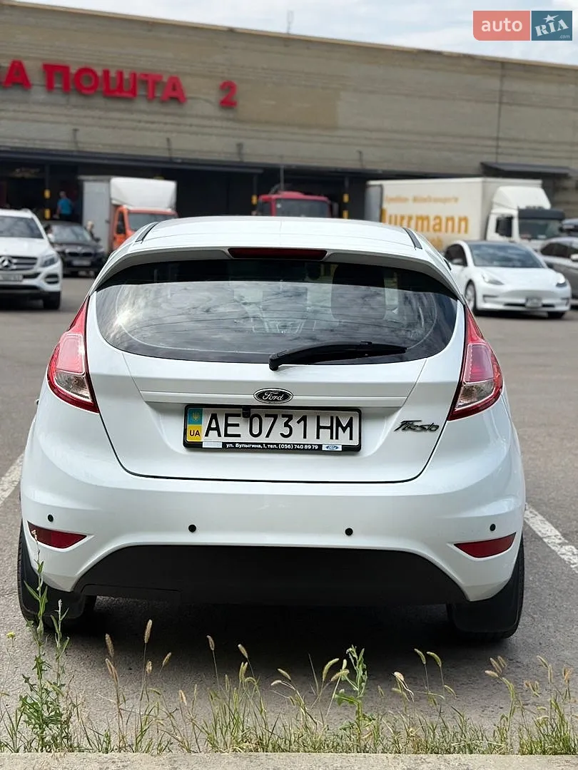 2013 Ford Fiesta - мініатюра 12