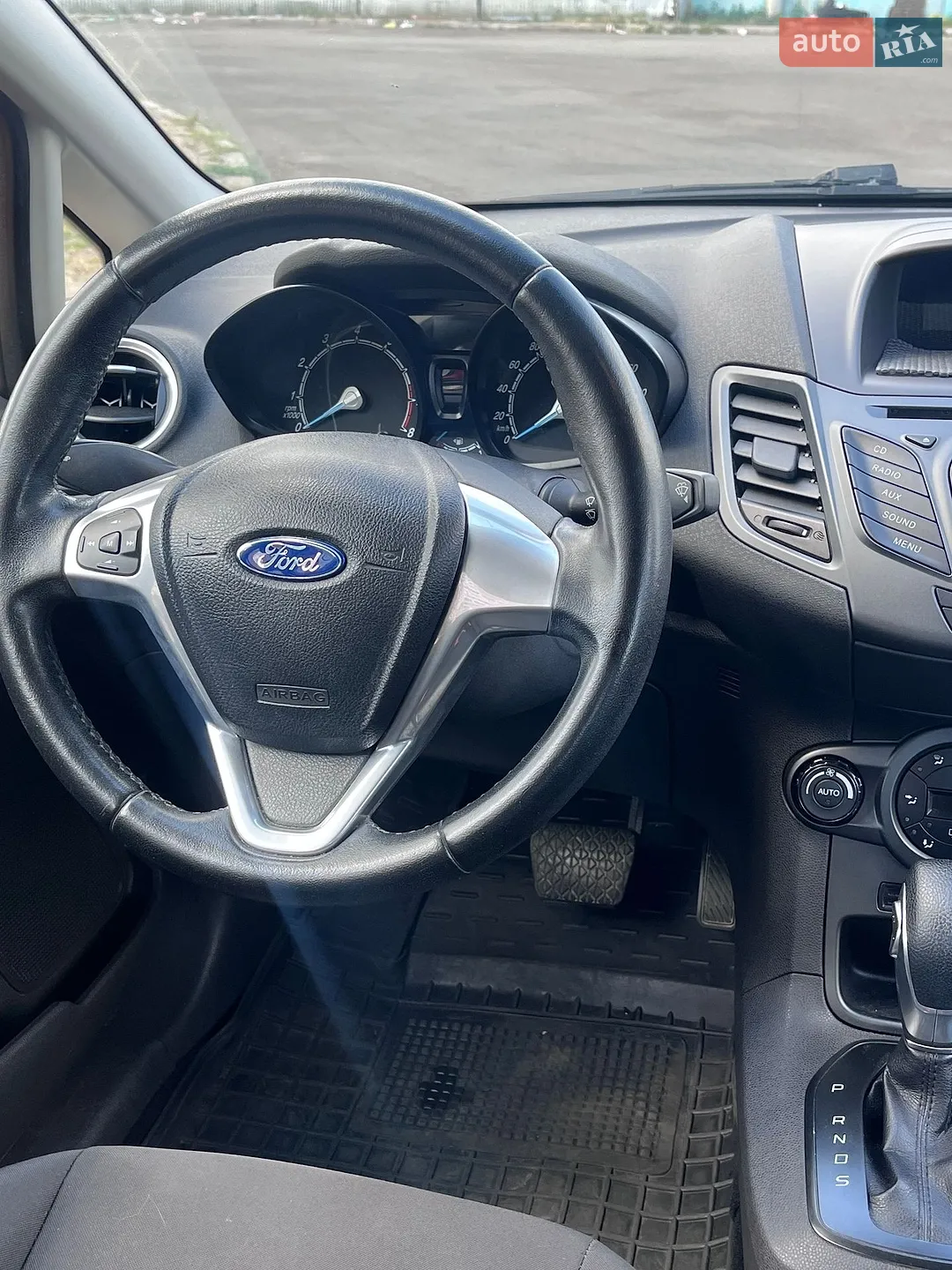 2013 Ford Fiesta - мініатюра 5