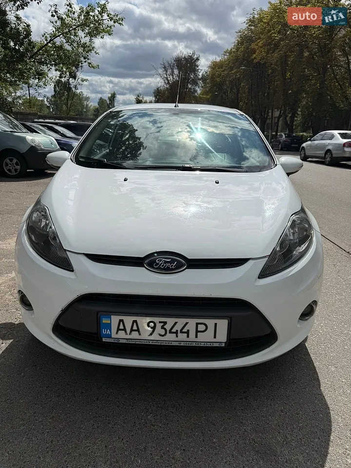 2011 Ford Fiesta - мініатюра 8