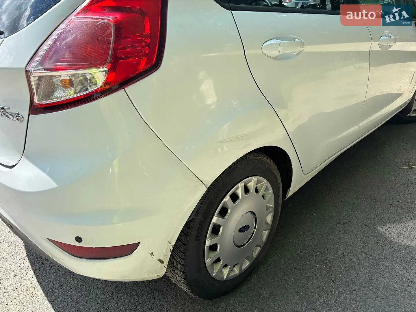2013 Ford Fiesta - мініатюра 9