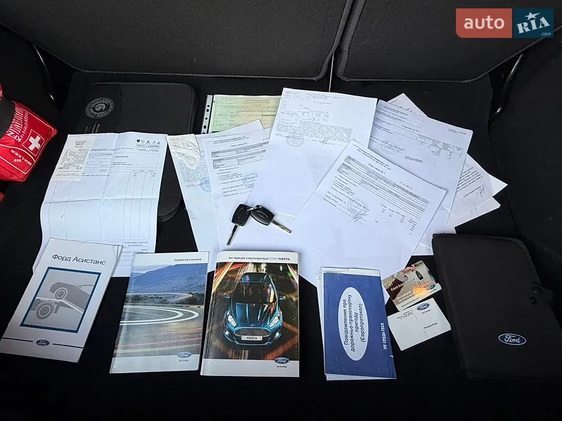 Хэтчбек Ford Fiesta 2013 в Одессе документ