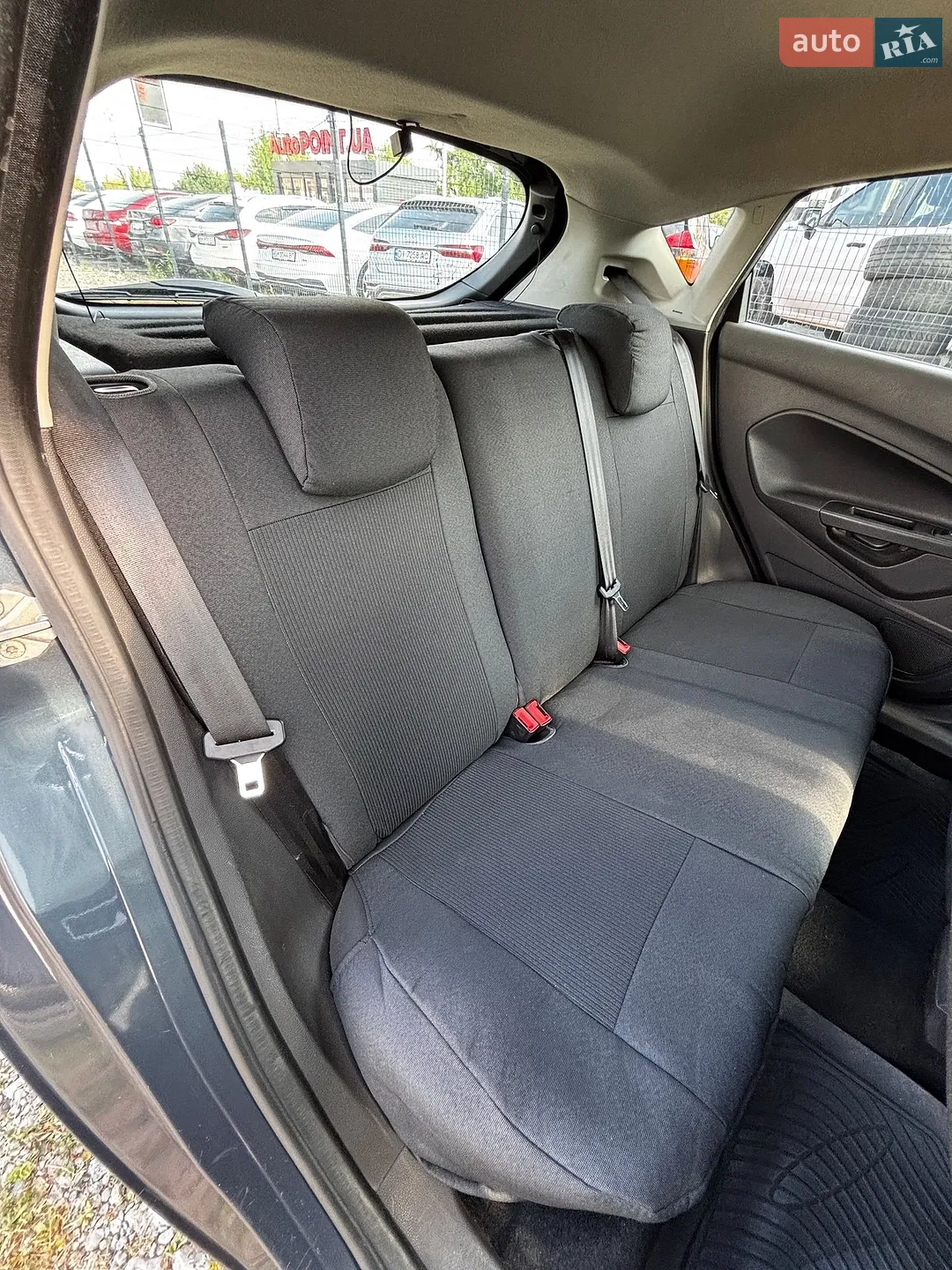 2013 Ford Fiesta - мініатюра 18