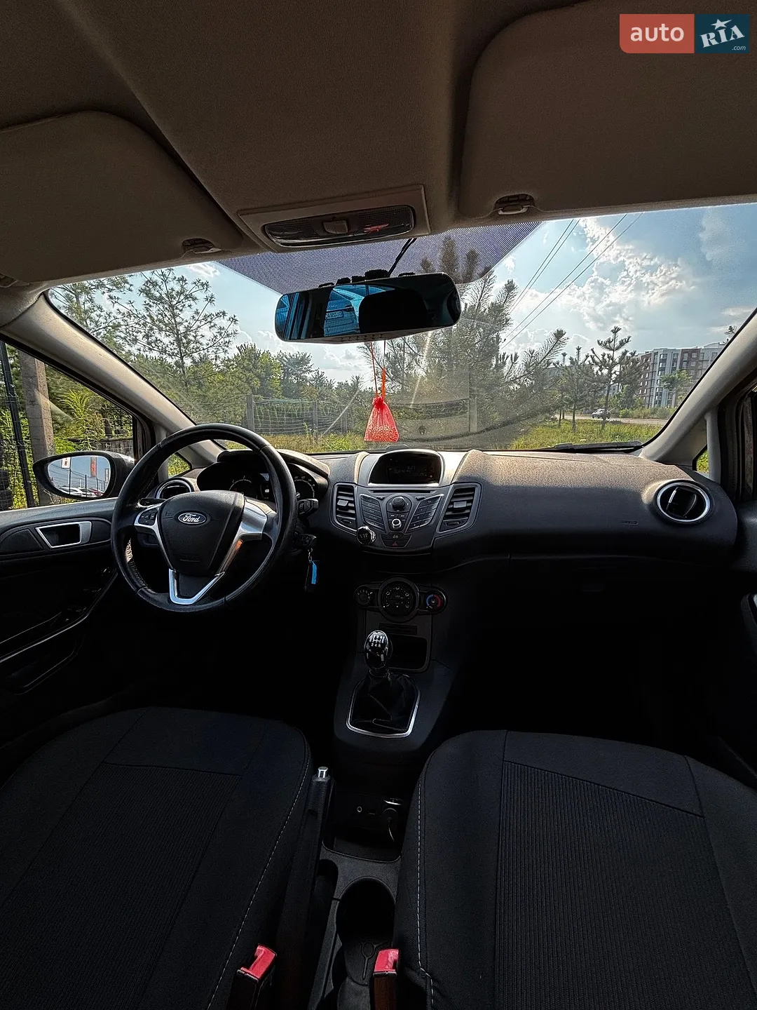 2013 Ford Fiesta - мініатюра 23