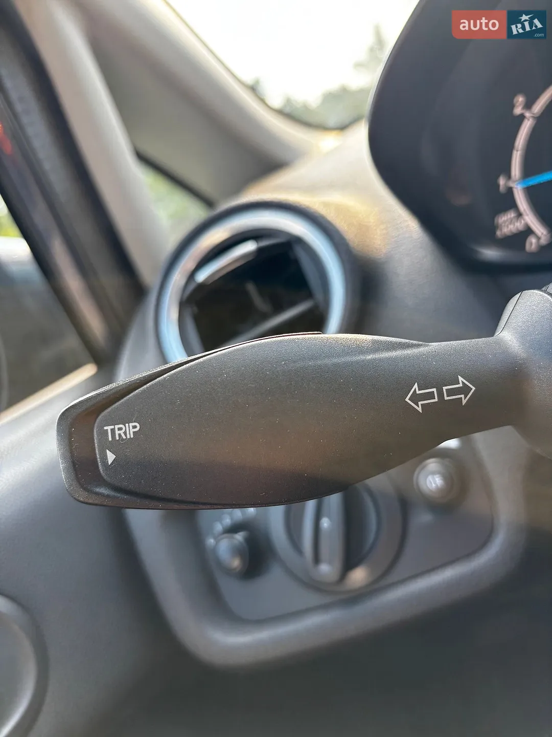 2013 Ford Fiesta - мініатюра 30