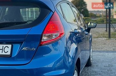 Хэтчбек Ford Fiesta 2011 в Заболотове
