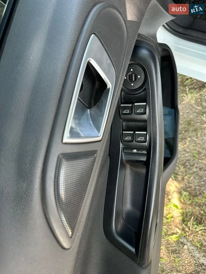 2017 Ford Fiesta - мініатюра 8