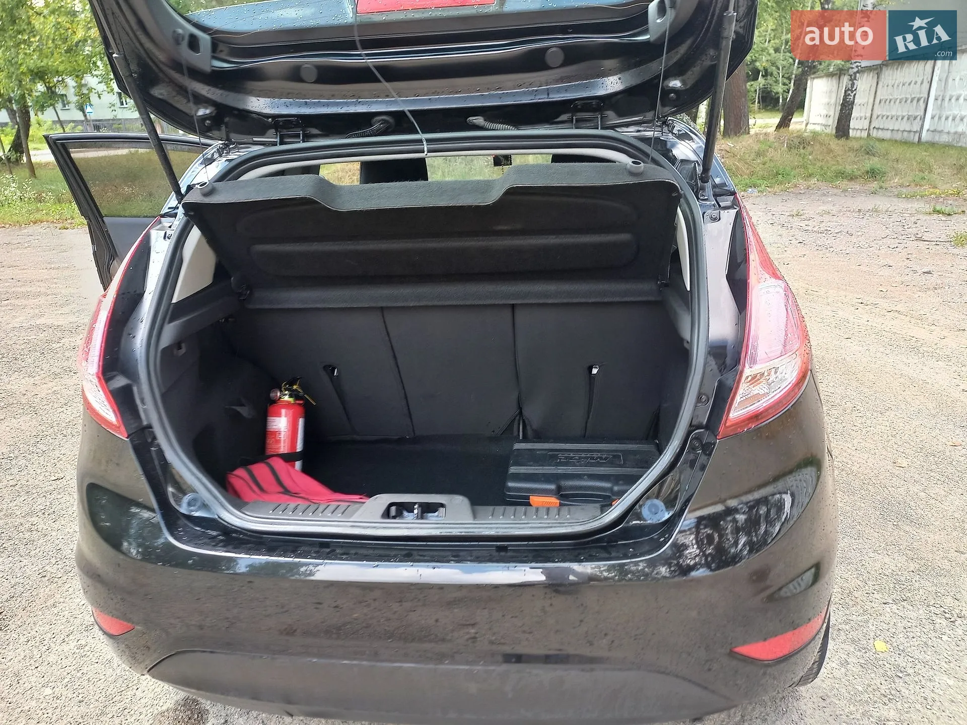 2017 Ford Fiesta - мініатюра 13