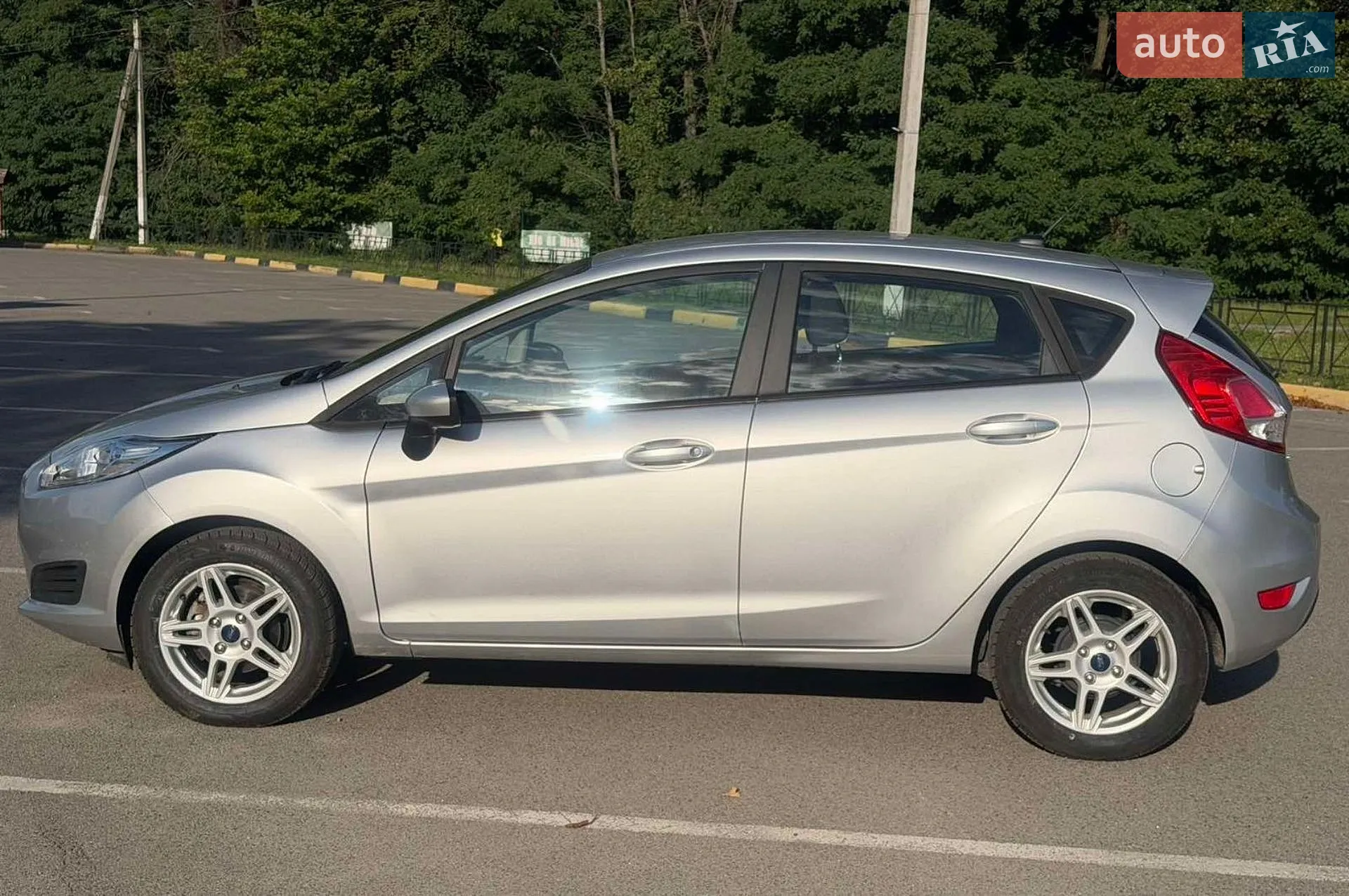 2018 Ford Fiesta - мініатюра 5