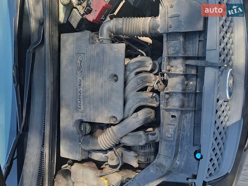 Хэтчбек Ford Fiesta 2008 в Киеве