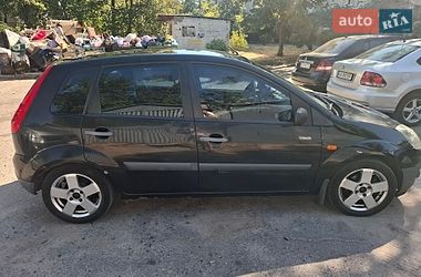 Хэтчбек Ford Fiesta 2008 в Киеве