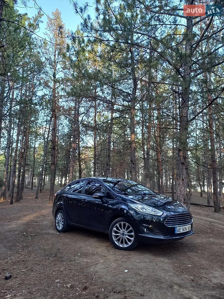 2013 Ford Fiesta - мініатюра 32