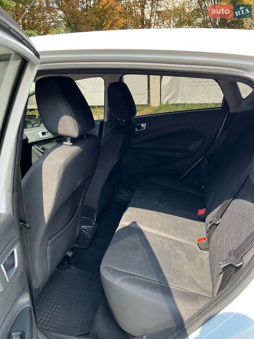 2017 Ford Fiesta - мініатюра 14