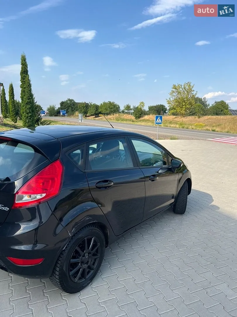 2011 Ford Fiesta - мініатюра 7