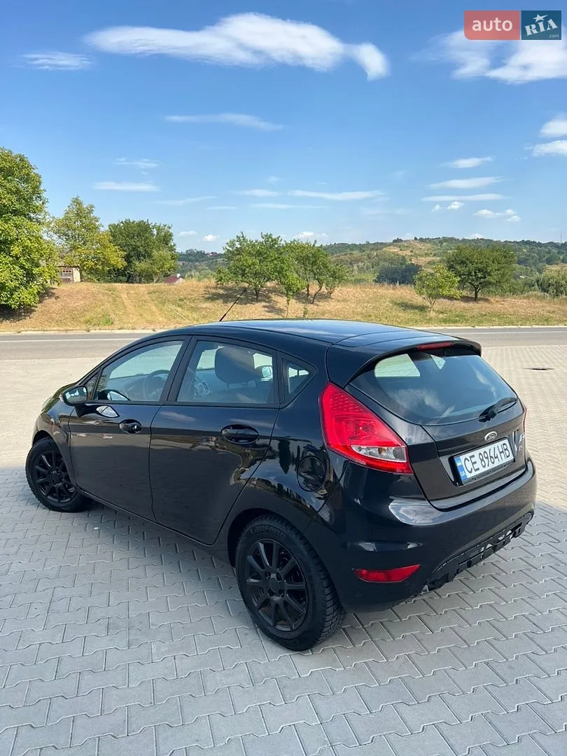 2011 Ford Fiesta - мініатюра 9