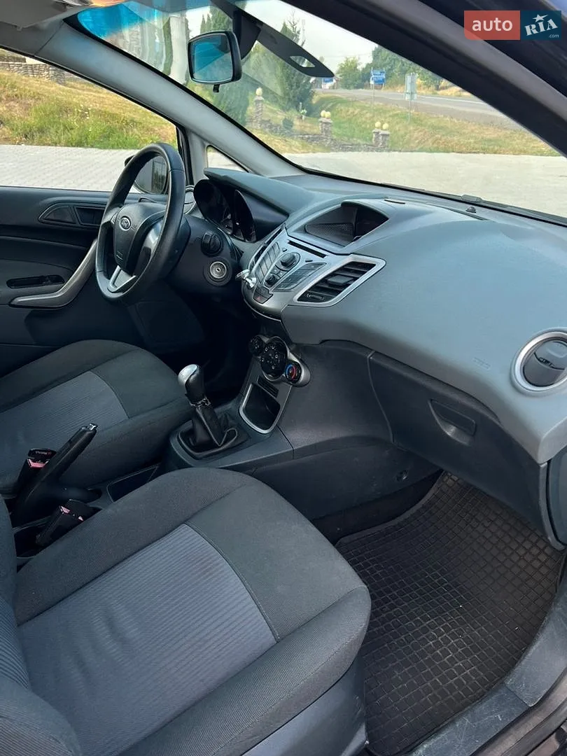 2011 Ford Fiesta - мініатюра 18