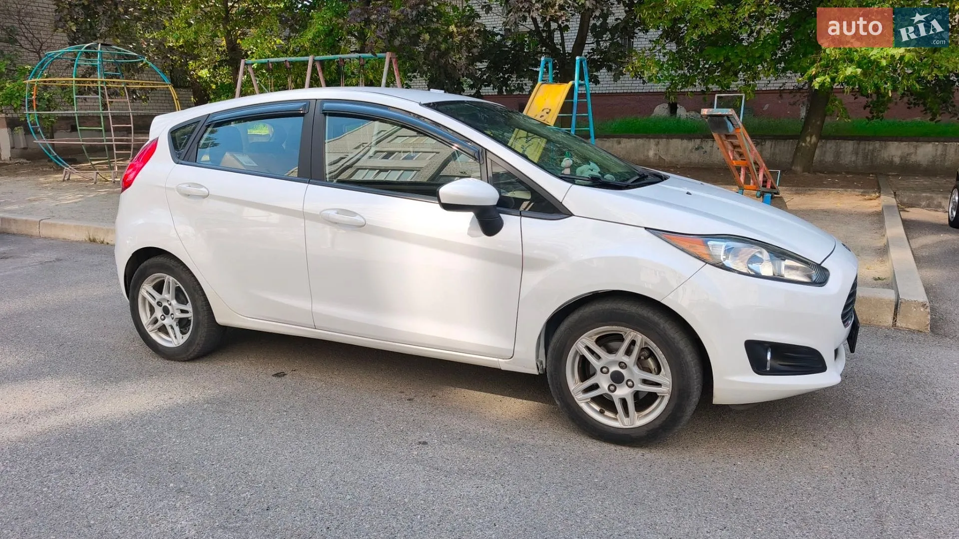 2018 Ford Fiesta - мініатюра 3