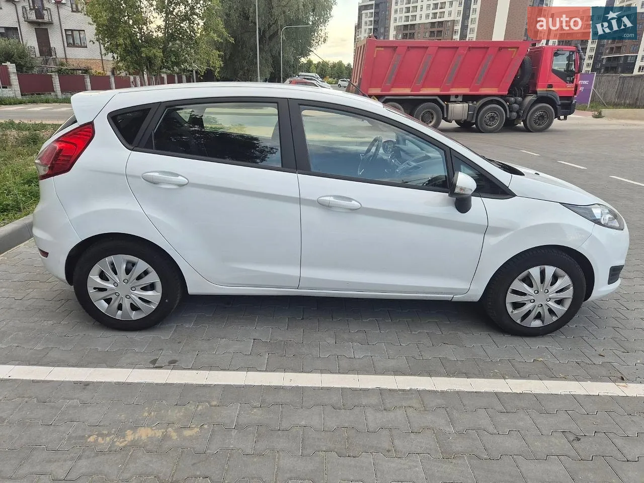 2016 Ford Fiesta - мініатюра 2
