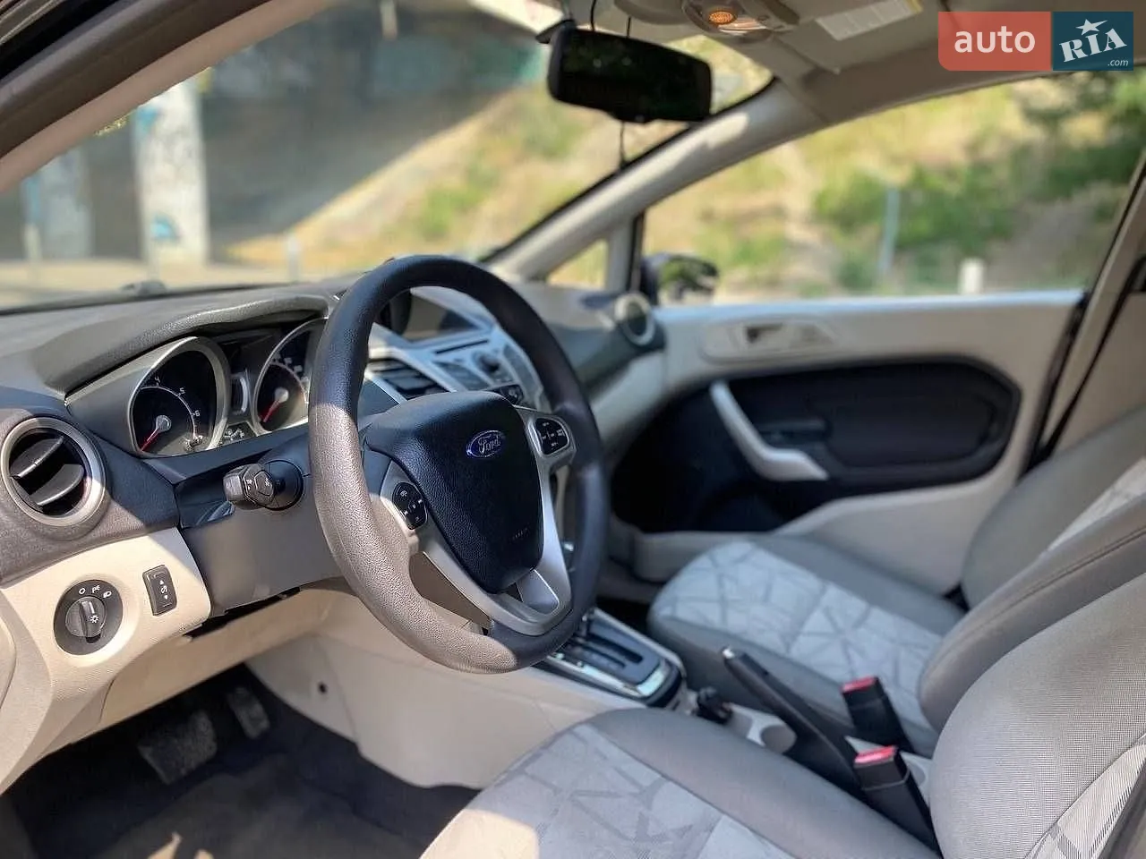 2012 Ford Fiesta - мініатюра 6