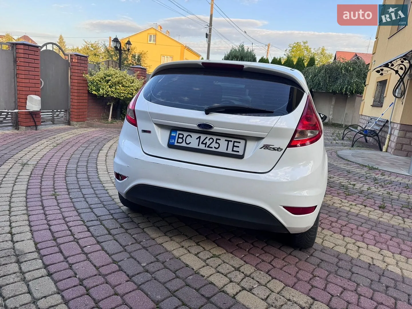 2011 Ford Fiesta - мініатюра 6