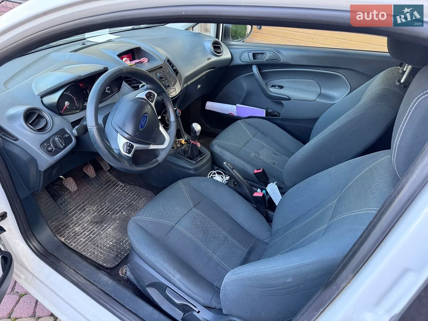 2011 Ford Fiesta - мініатюра 10