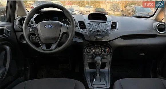 2013 Ford Fiesta - мініатюра 9