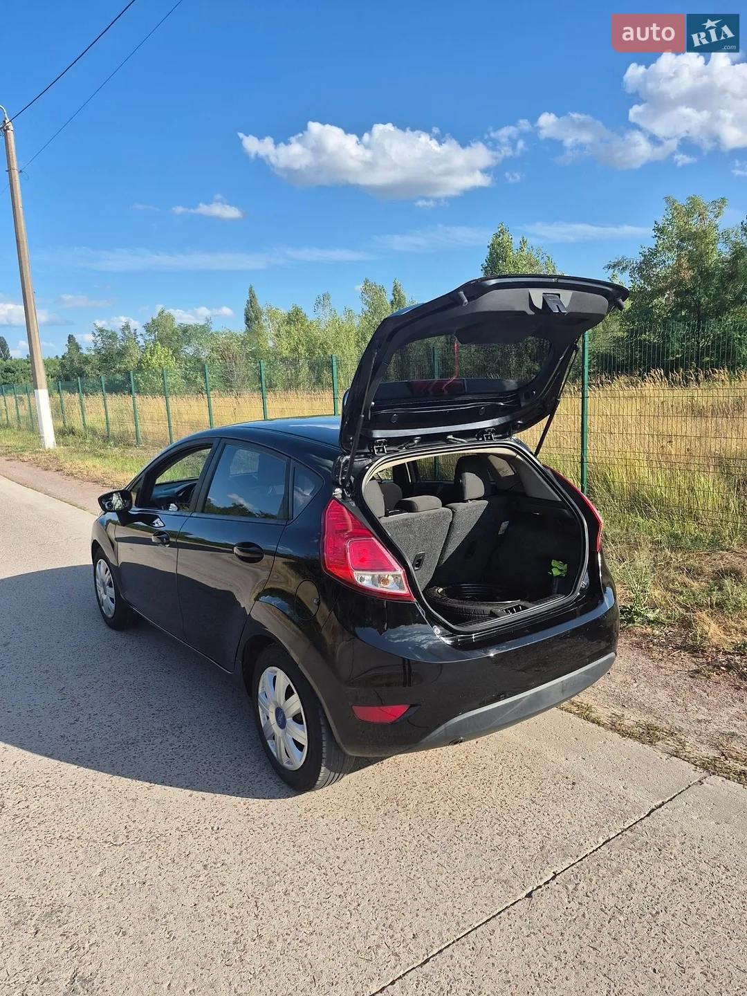 2017 Ford Fiesta - мініатюра 3