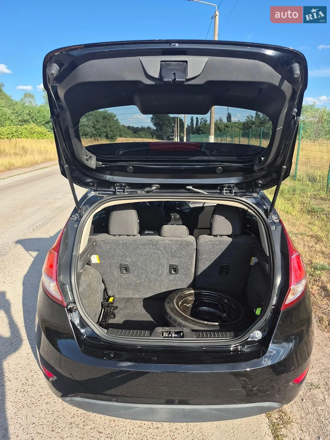 2017 Ford Fiesta - мініатюра 4