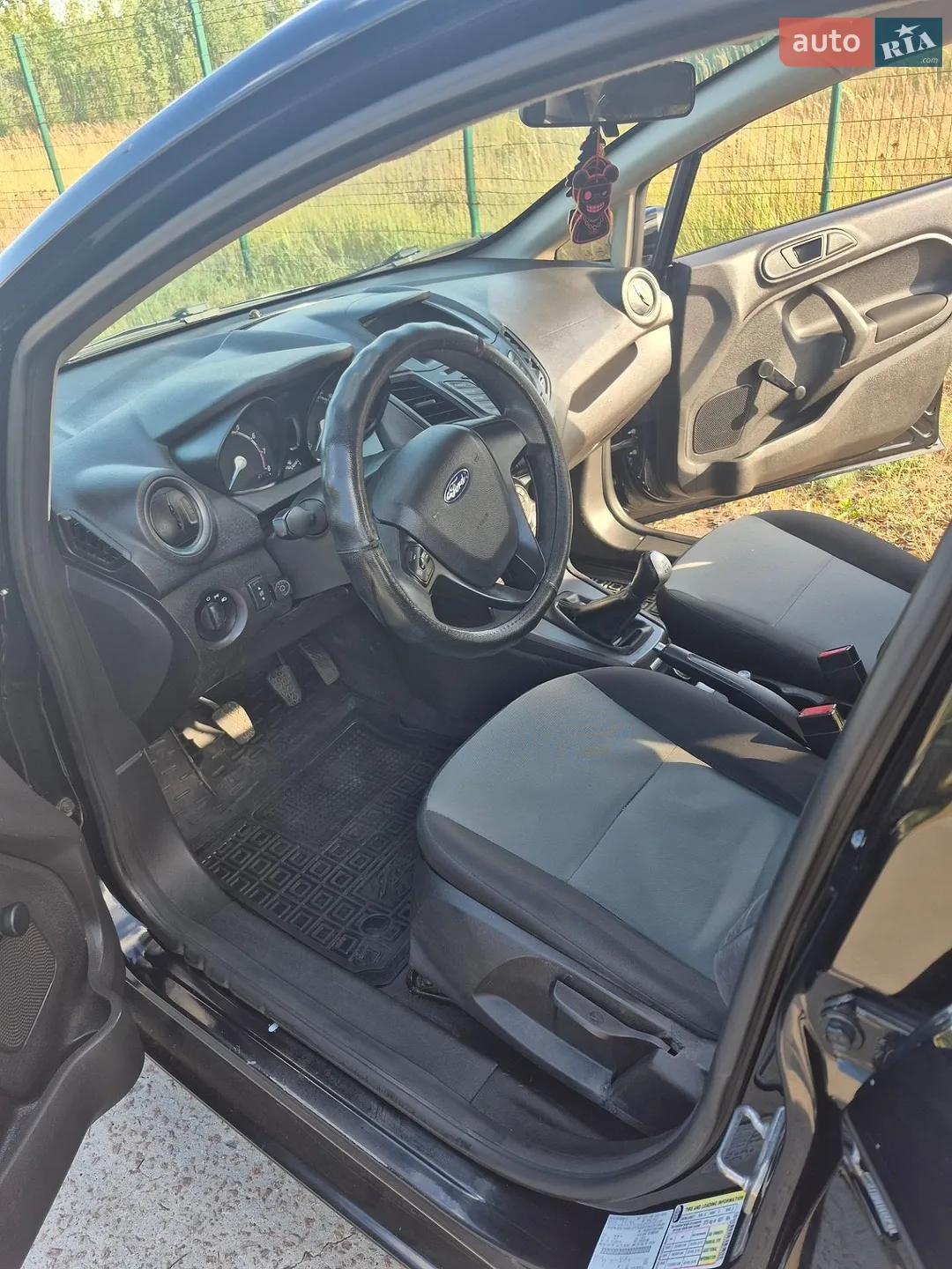 2017 Ford Fiesta - мініатюра 12