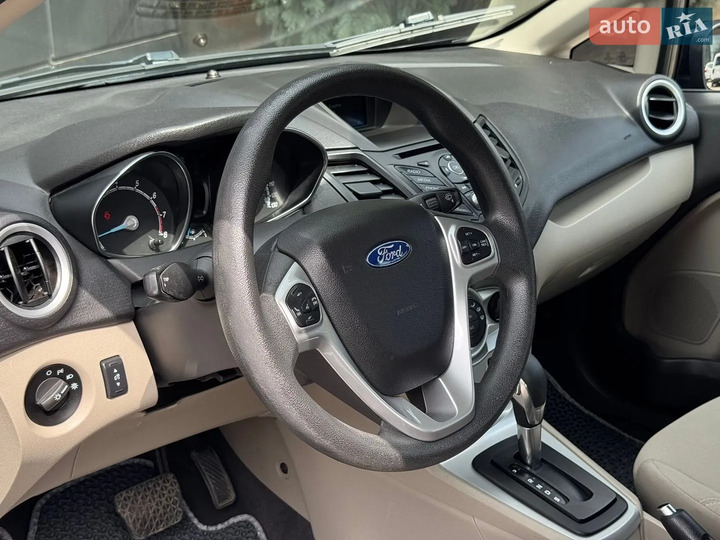 2018 Ford Fiesta - мініатюра 21