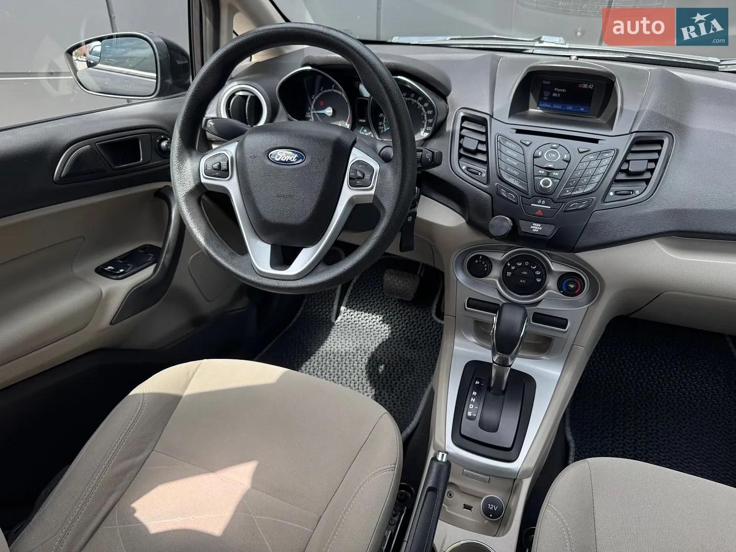 2018 Ford Fiesta - мініатюра 29