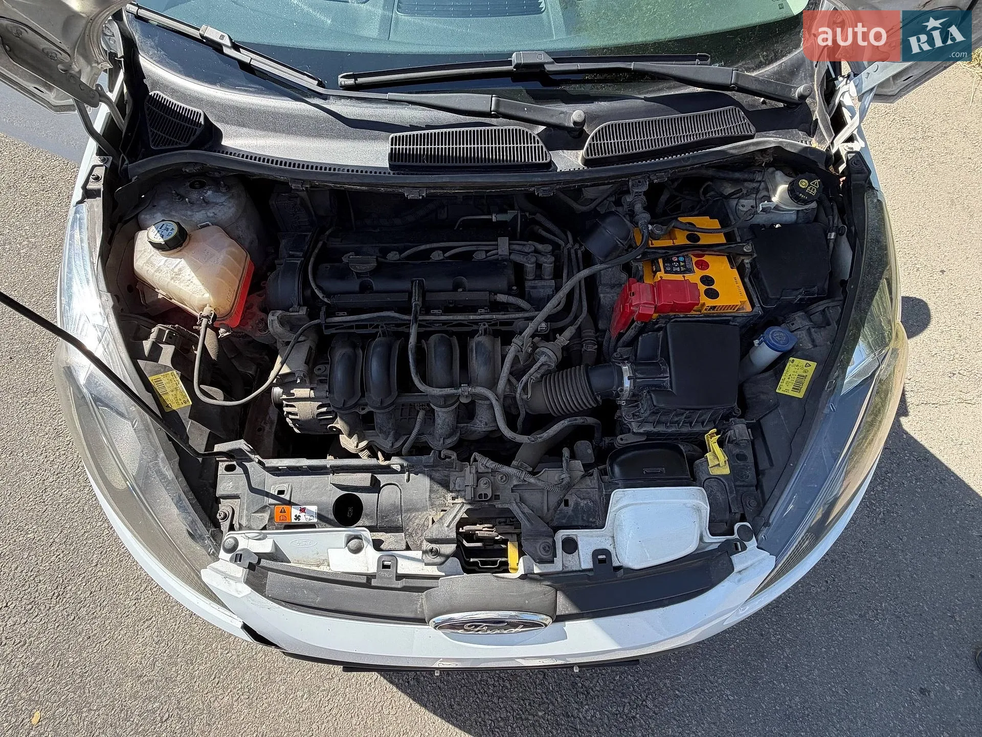 2012 Ford Fiesta - мініатюра 17