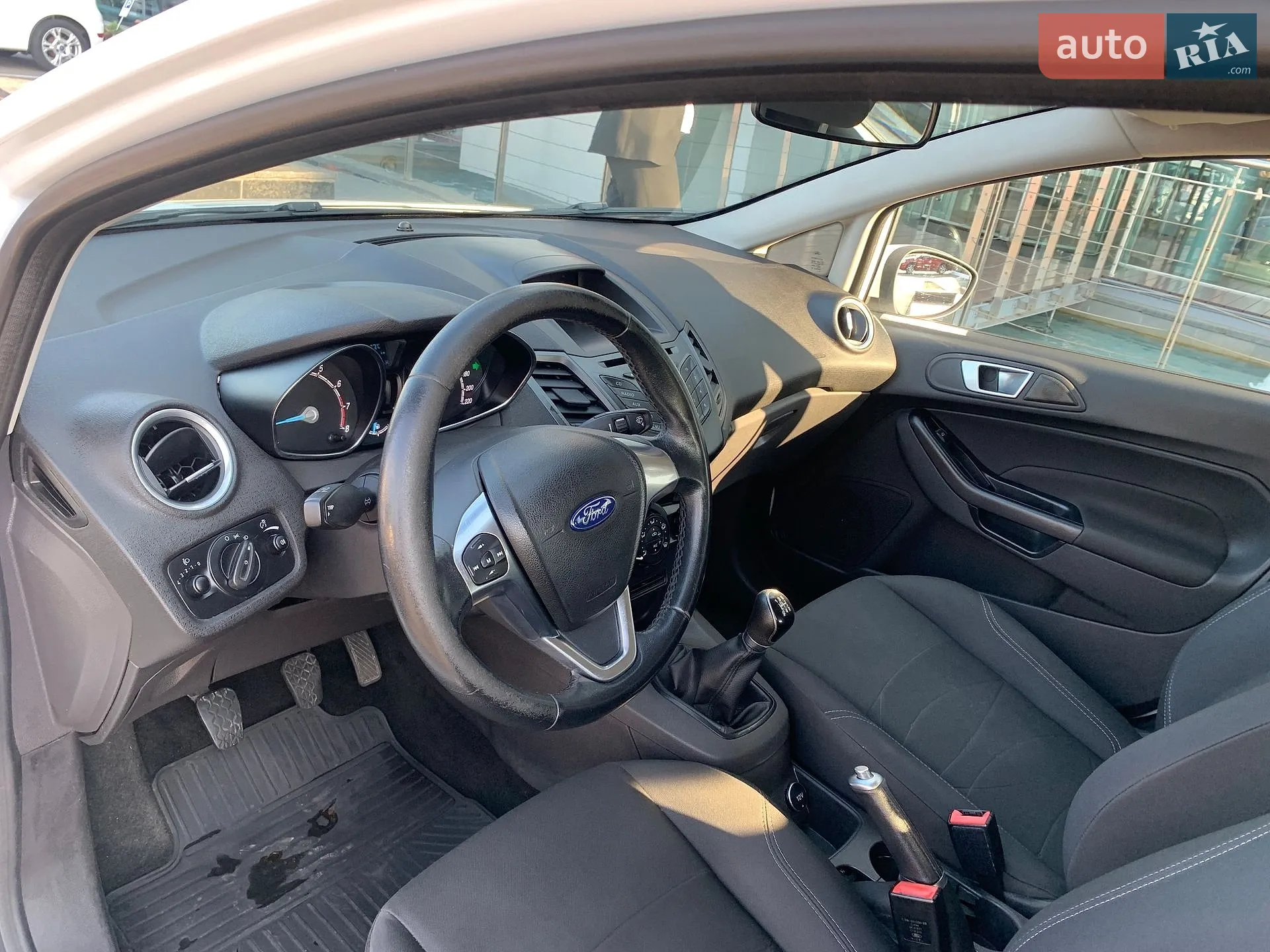 2017 Ford Fiesta - мініатюра 22