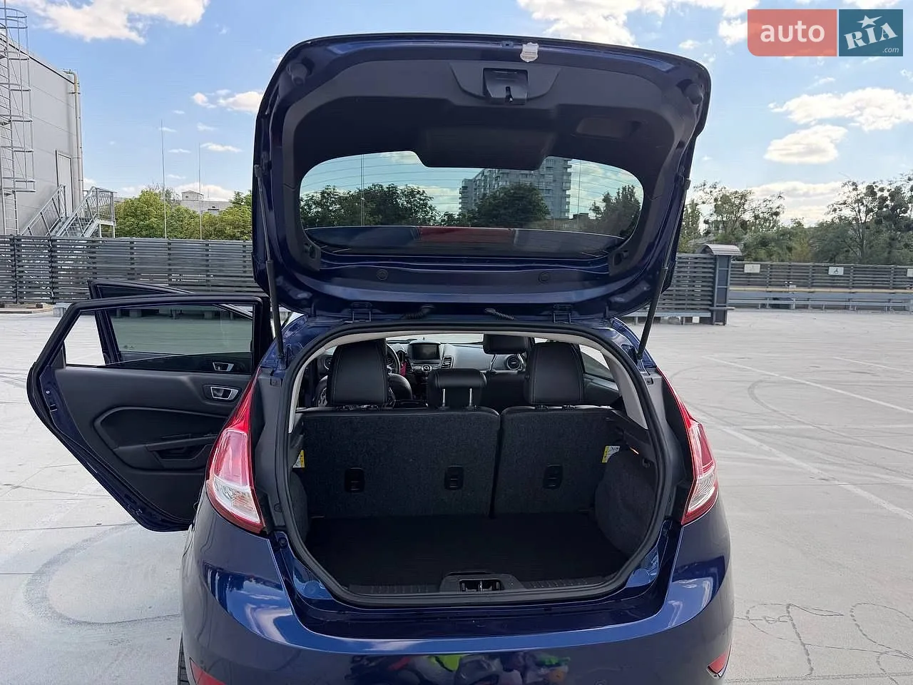 2016 Ford Fiesta - мініатюра 10