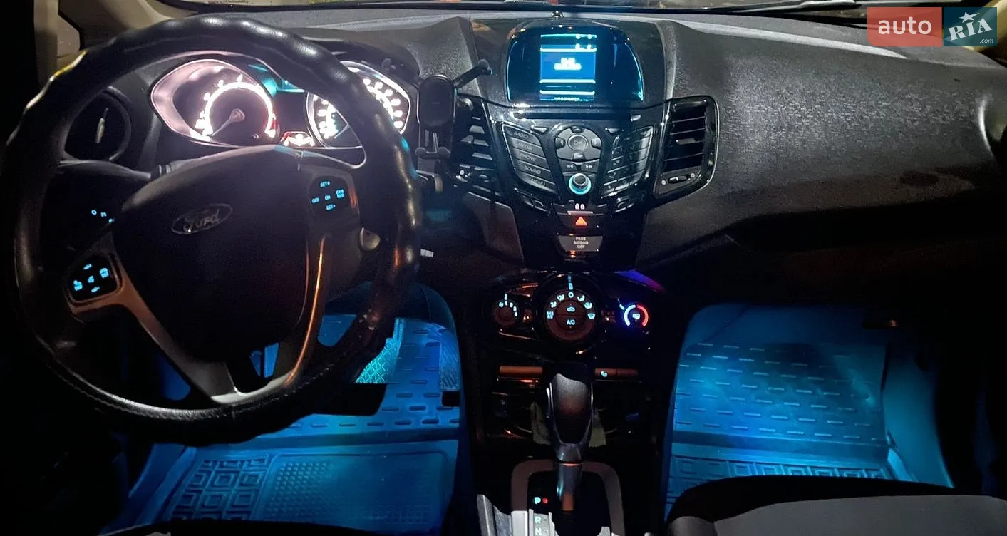 2017 Ford Fiesta - мініатюра 5