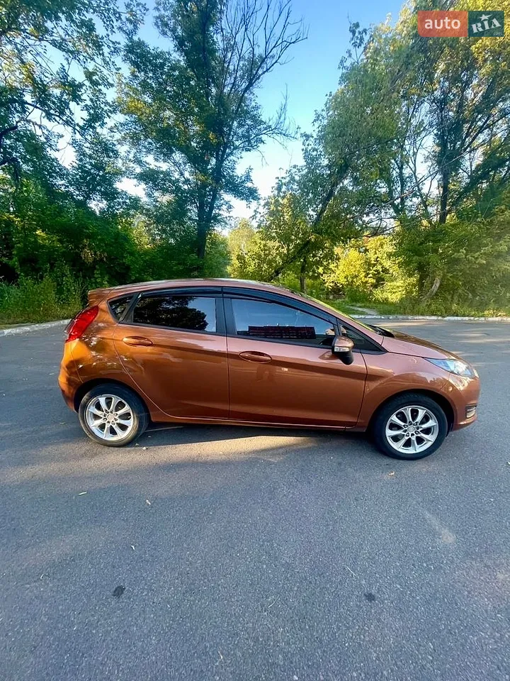 2012 Ford Fiesta - мініатюра 18