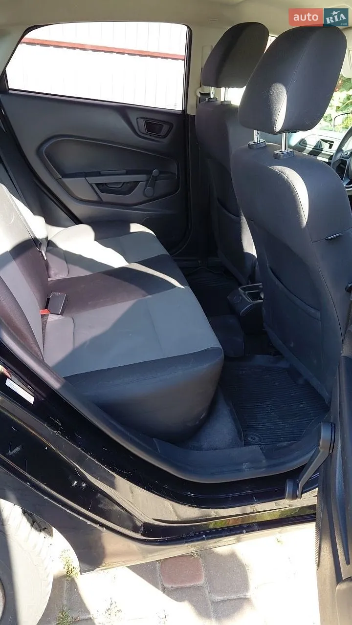 2015 Ford Fiesta - мініатюра 6