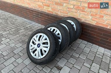 Хэтчбек Ford Fiesta 2012 в Александрие