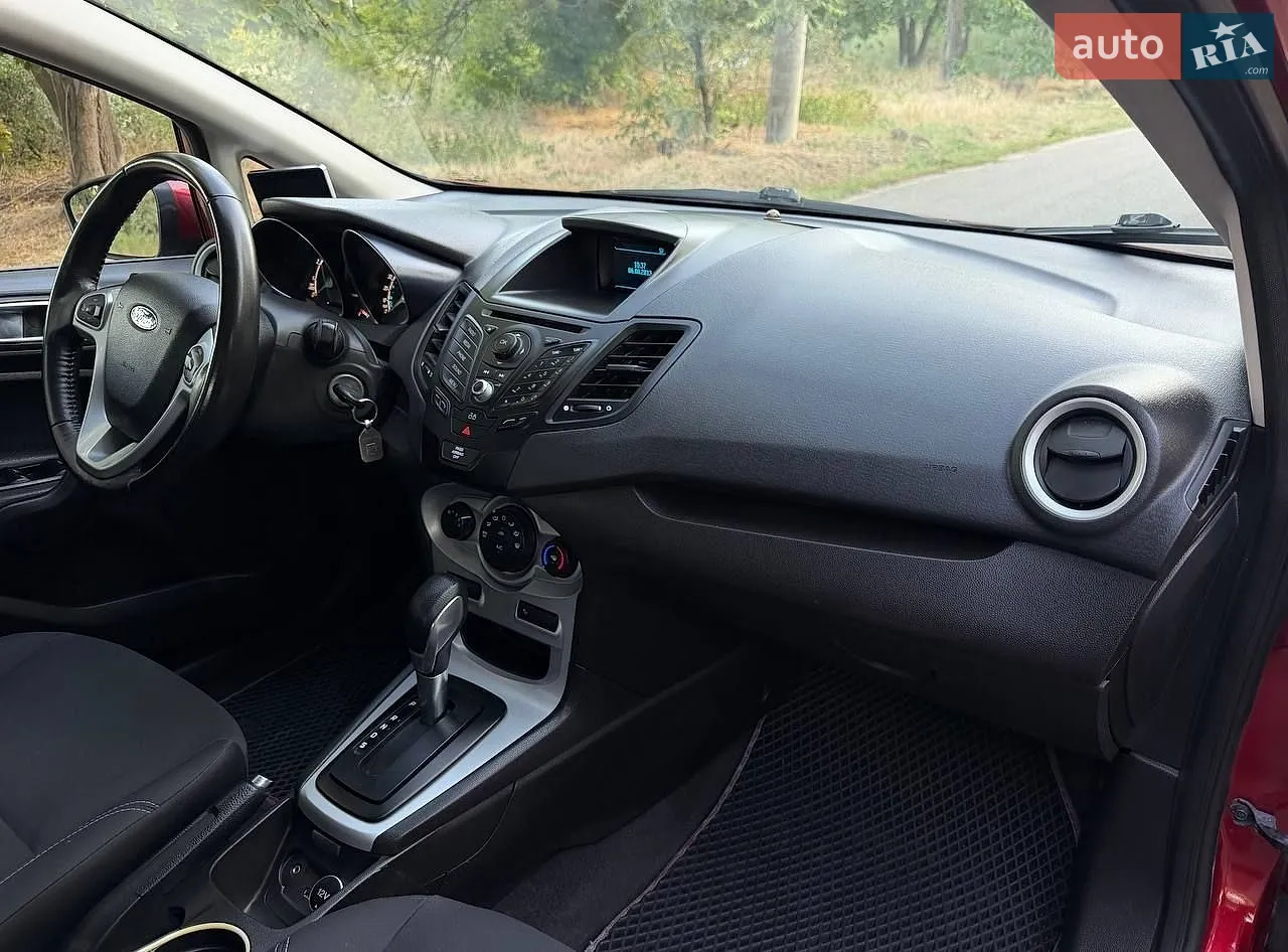 2013 Ford Fiesta - мініатюра 18