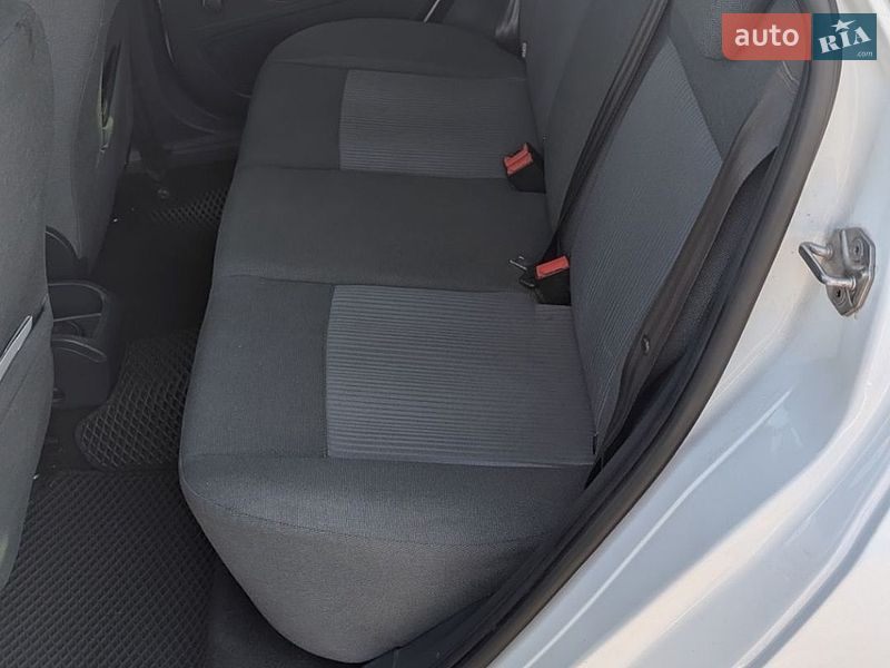 Хетчбек Ford Fiesta 2012 в Хмельницькому
