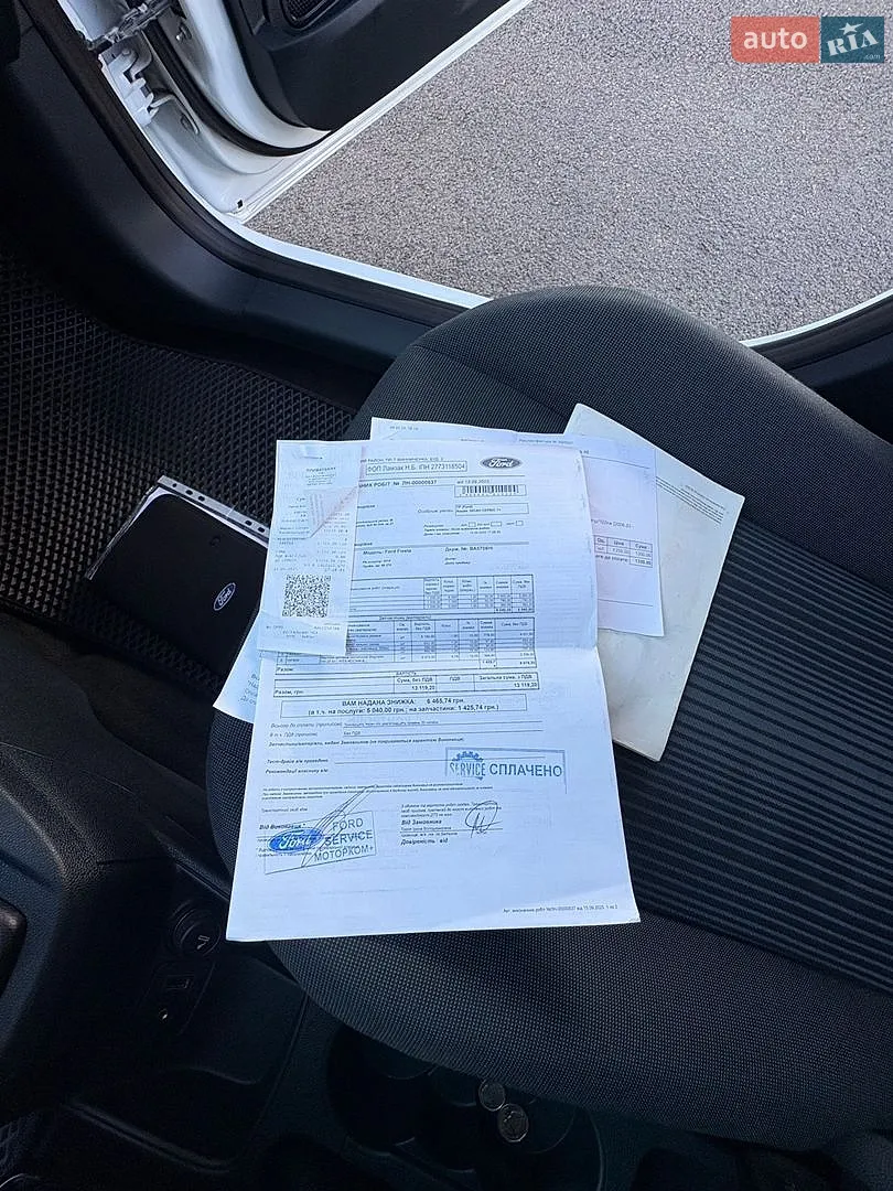 2012 Ford Fiesta - мініатюра 33