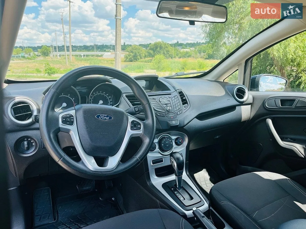 2017 Ford Fiesta - мініатюра 9