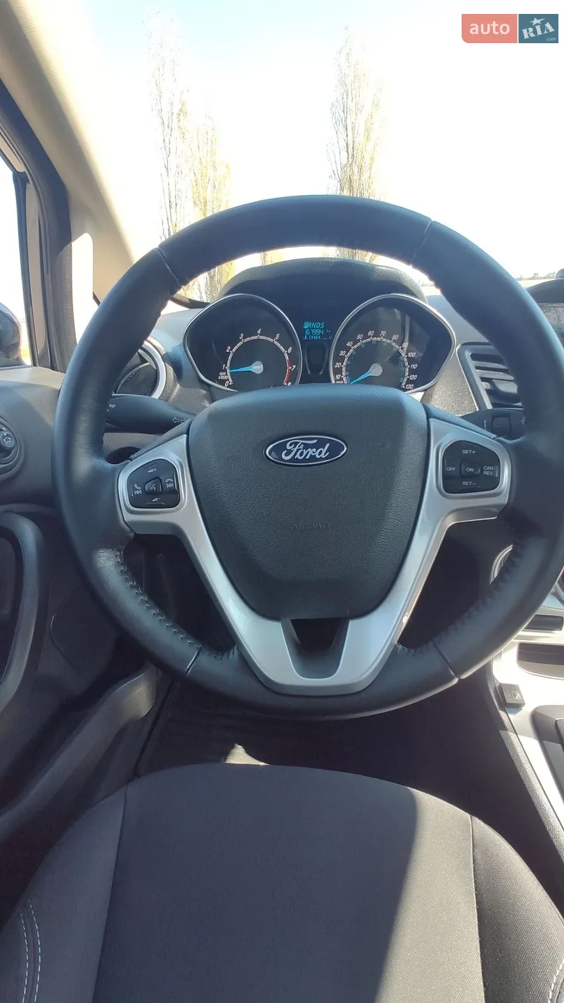 2016 Ford Fiesta - мініатюра 11