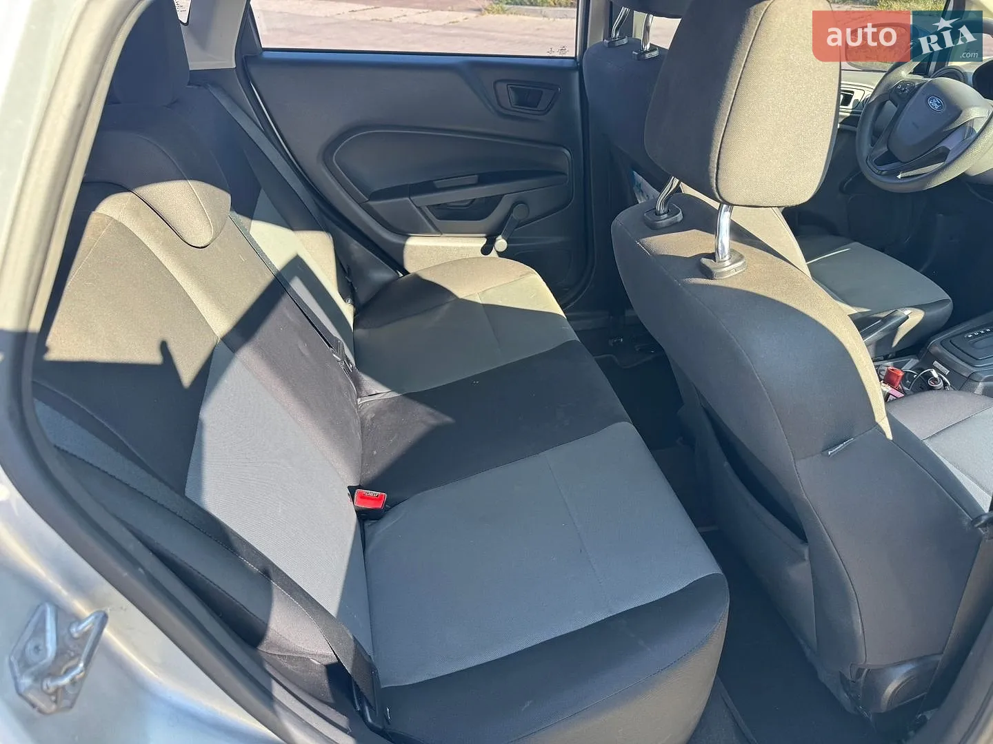2016 Ford Fiesta - мініатюра 9