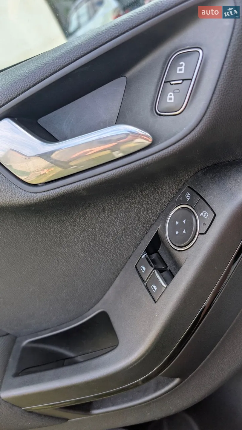 2018 Ford Fiesta - мініатюра 11